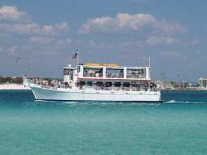 Destin attractions southern-star-dolphin-cruise